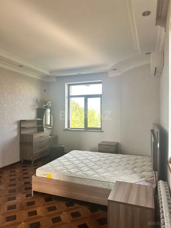 Kirayə verilir 4 otaqlı həyət evi 360 m²