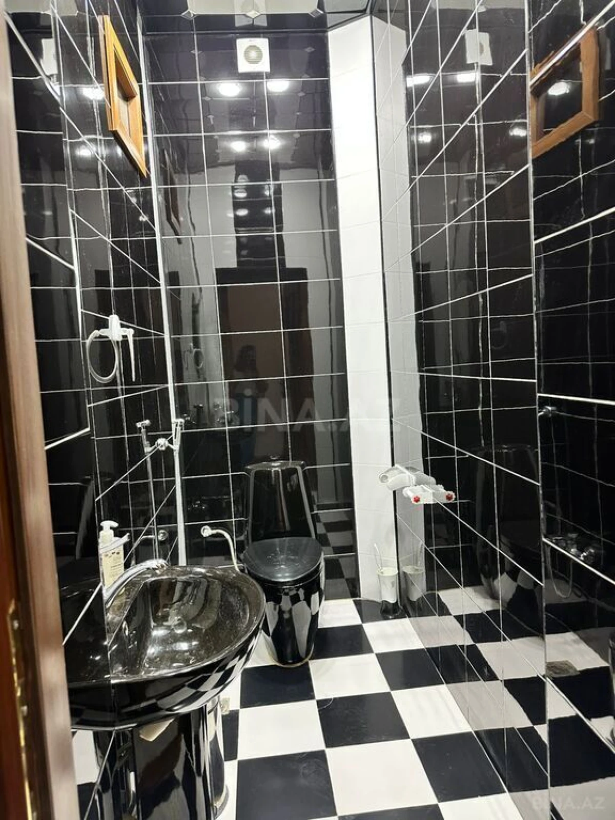 Kirayə verilir 4 otaqlı həyət evi 360 m²