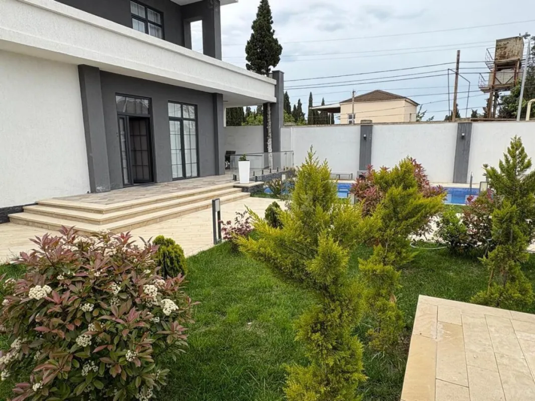Kirayə verilir 5 otaqlı həyət evi 350 m²