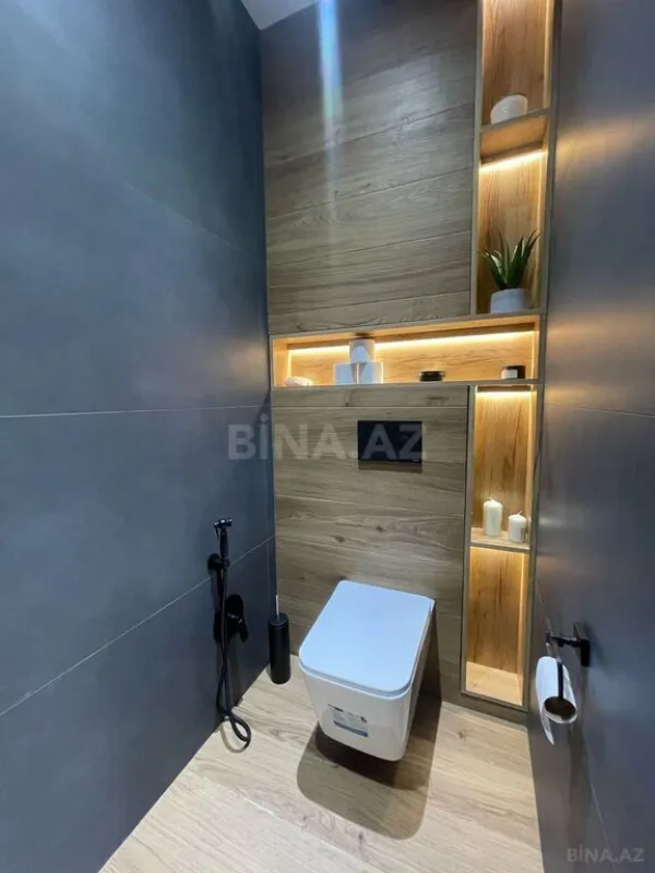 Satılır 5 otaqlı həyət evi 410 m²