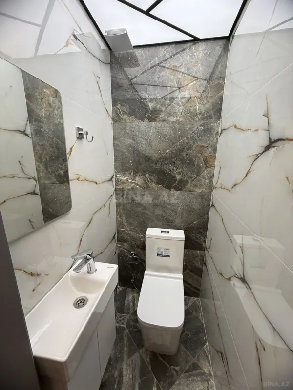 Kirayə verilir 3 otaqlı mənzil 150 m²