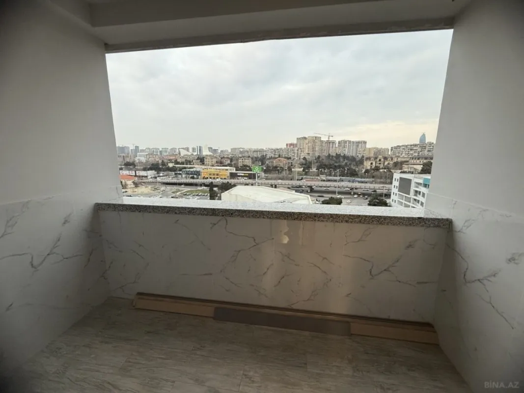 Kirayə verilir 3 otaqlı mənzil 150 m²