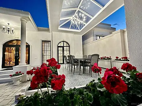 Satılır 6 otaqlı həyət evi 230 m²
