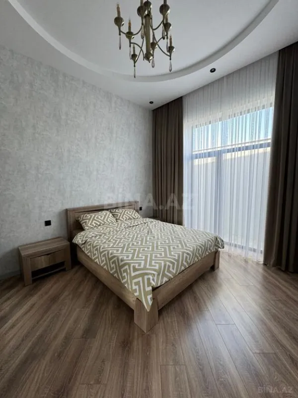 Kirayə verilir 4 otaqlı həyət evi 200 m²