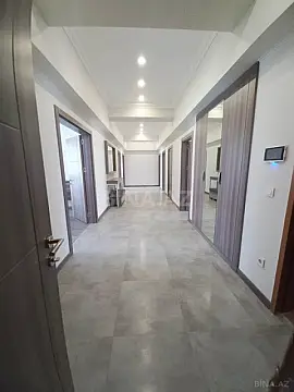 Kirayə verilir 4 otaqlı mənzil 190 m²