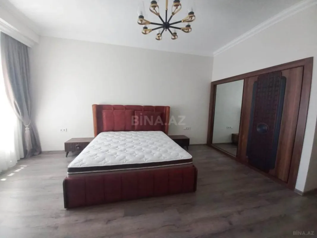 Kirayə verilir 4 otaqlı mənzil 190 m²