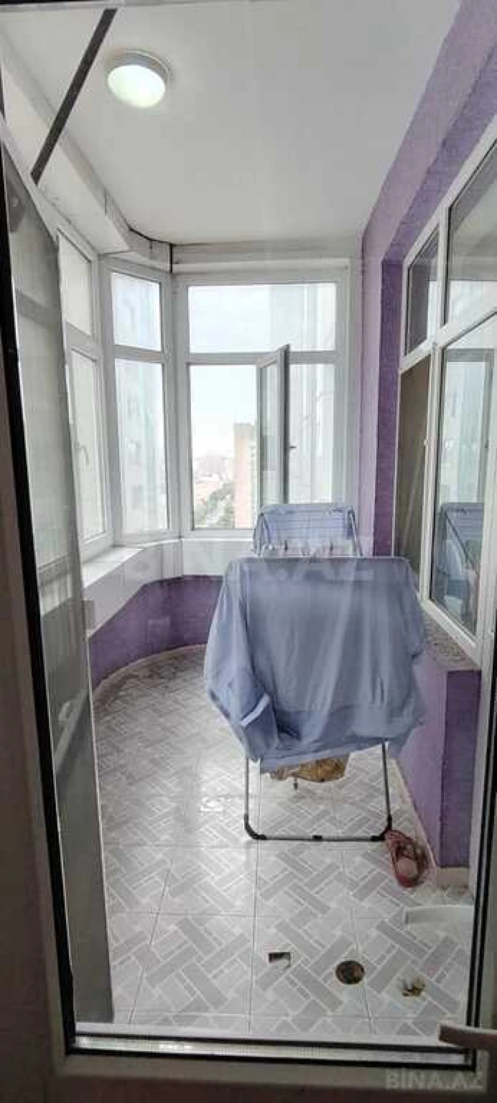 Satılır 4 otaqlı mənzil 180.5 m²