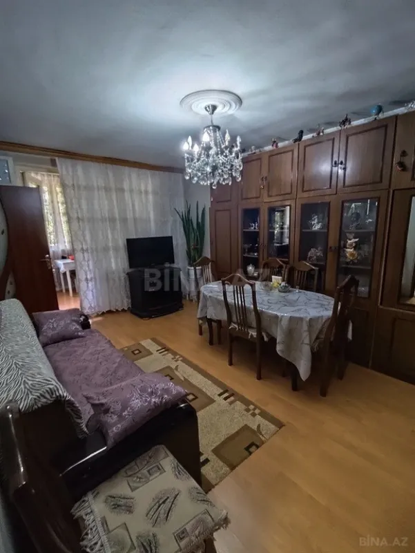 Satılır 3 otaqlı mənzil 50 m²