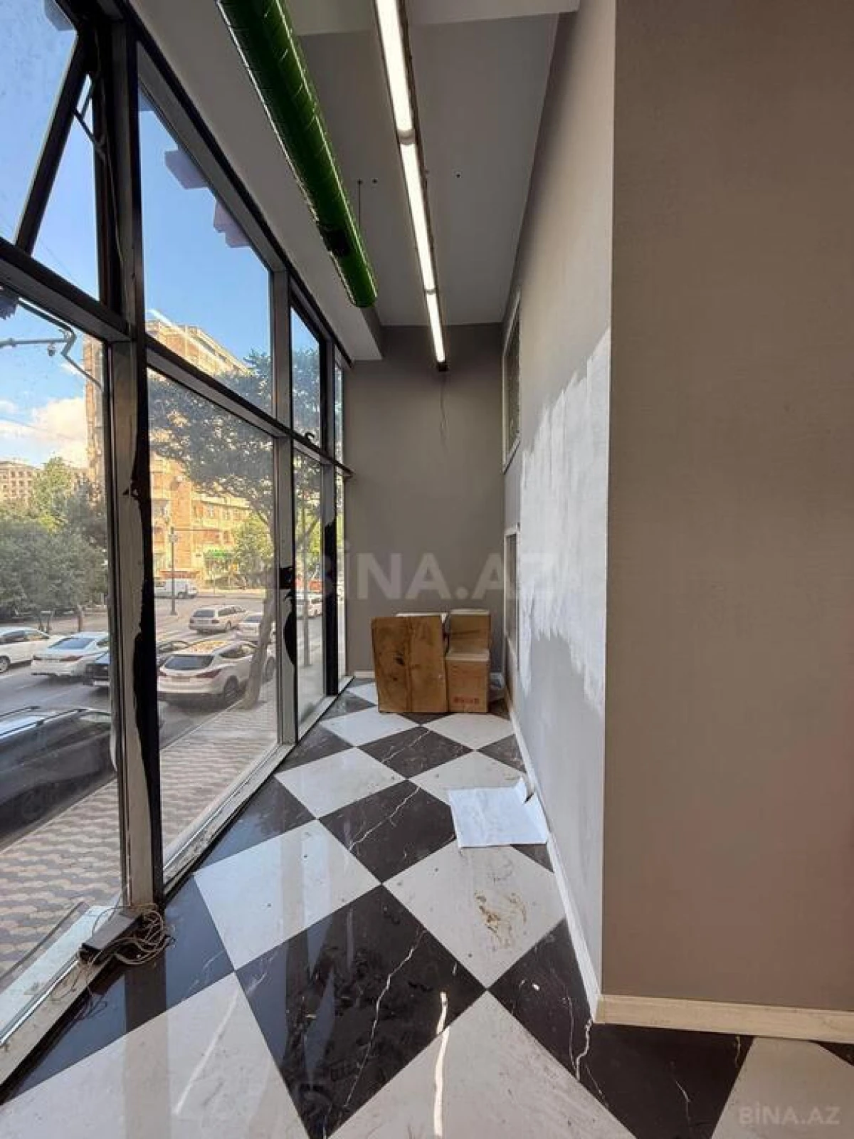 Kirayə verilir obyekt 89 m²