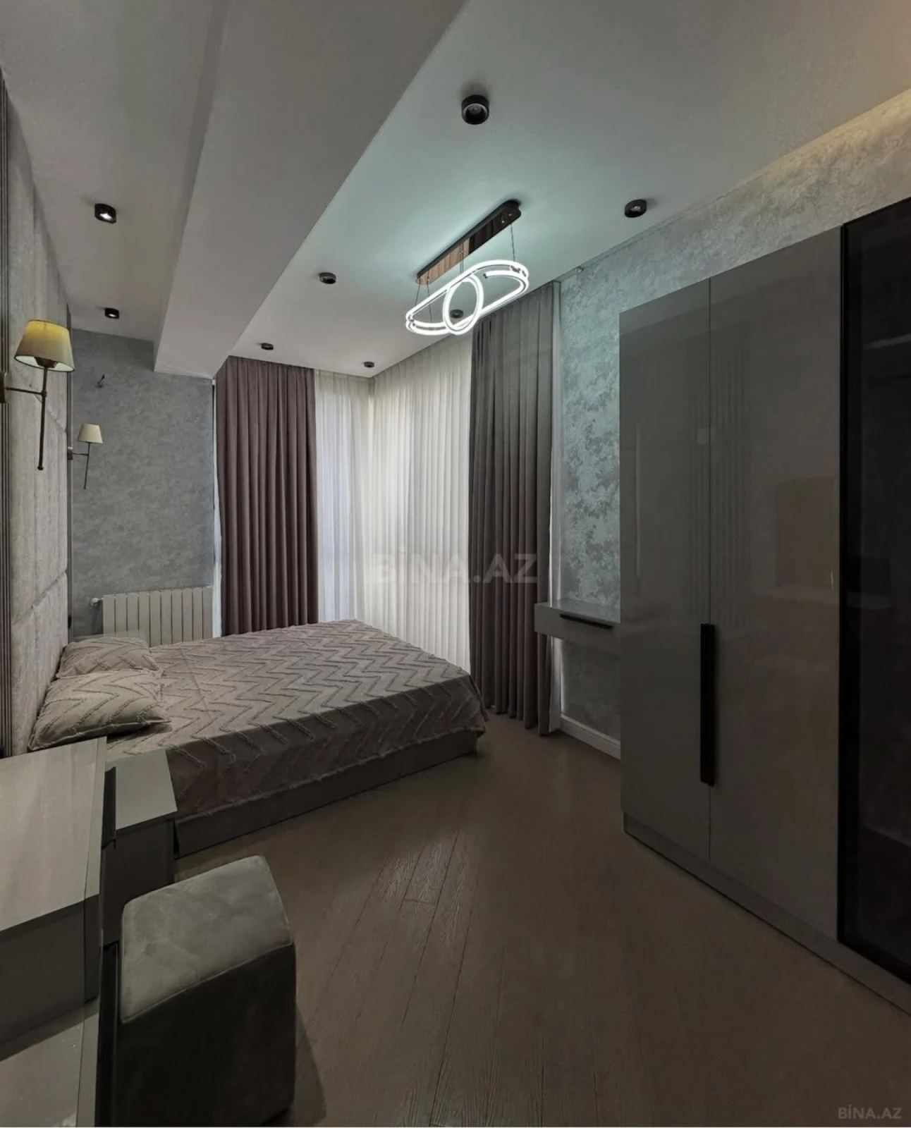 Satılır 3 otaqlı mənzil 114 m²