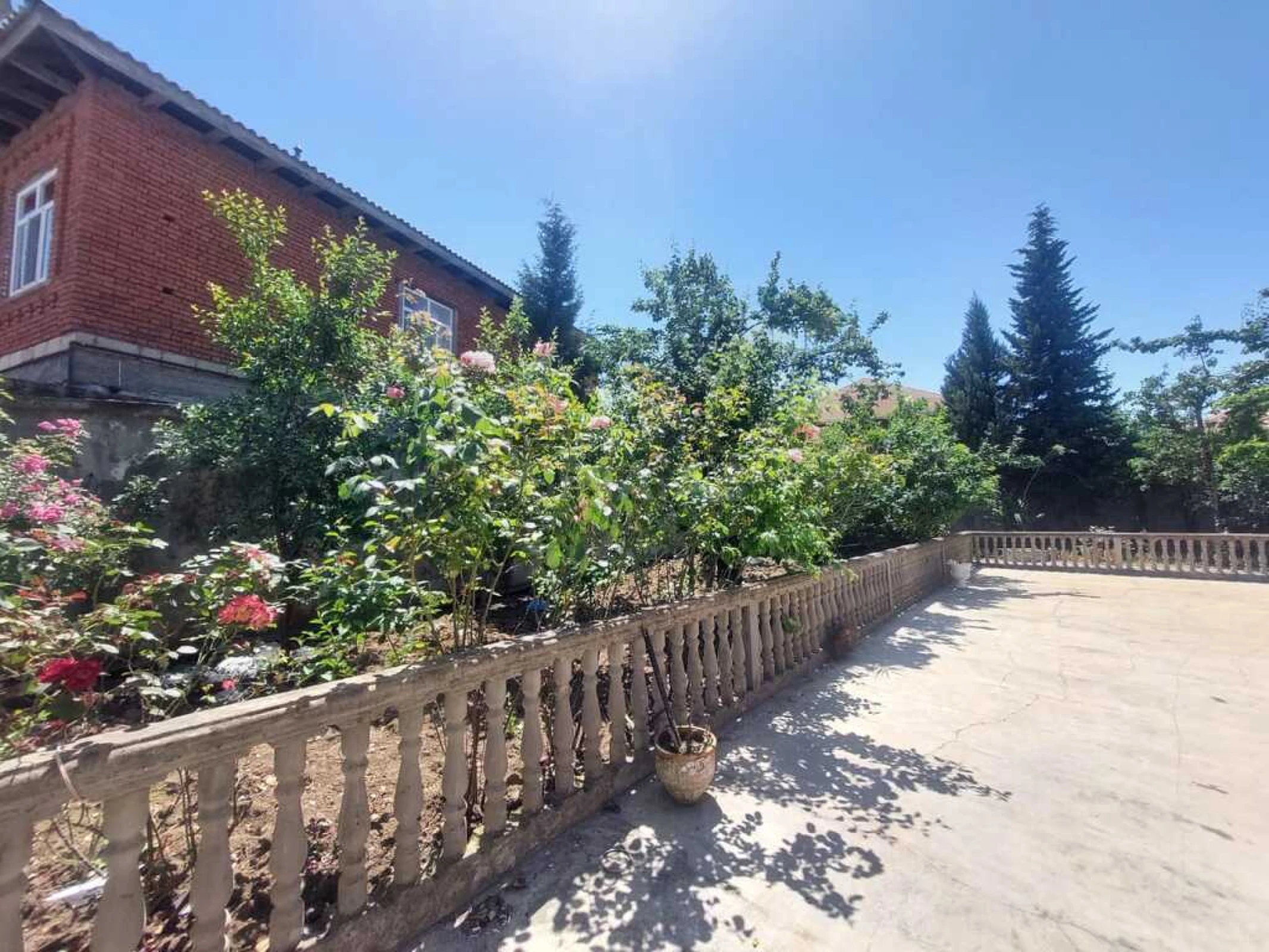 Satılır 7 otaqlı həyət evi 352.9 m²