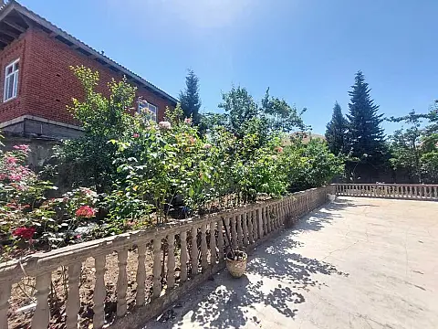 Satılır 7 otaqlı həyət evi 352.9 m²