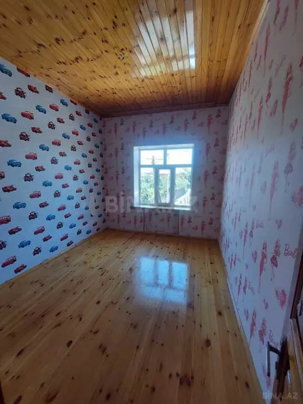 Satılır 7 otaqlı həyət evi 352.9 m²