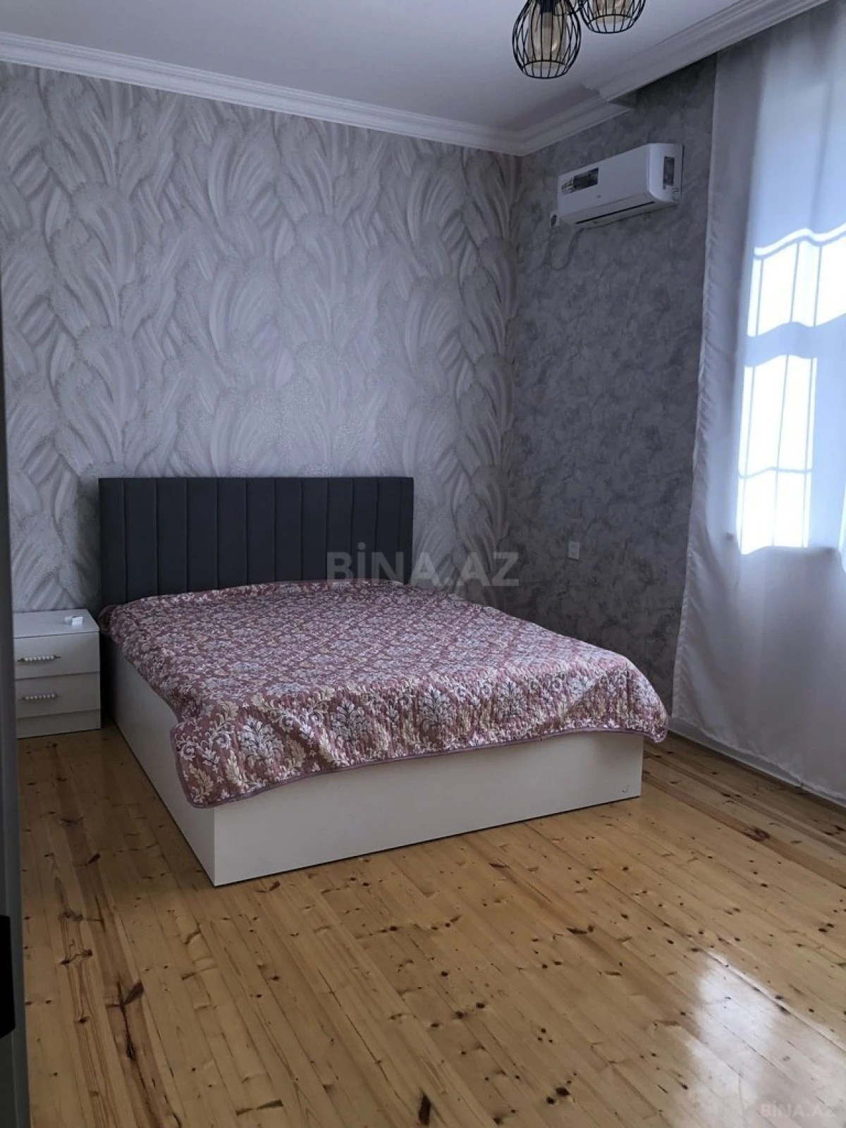 Satılır 4 otaqlı həyət evi 130 m²