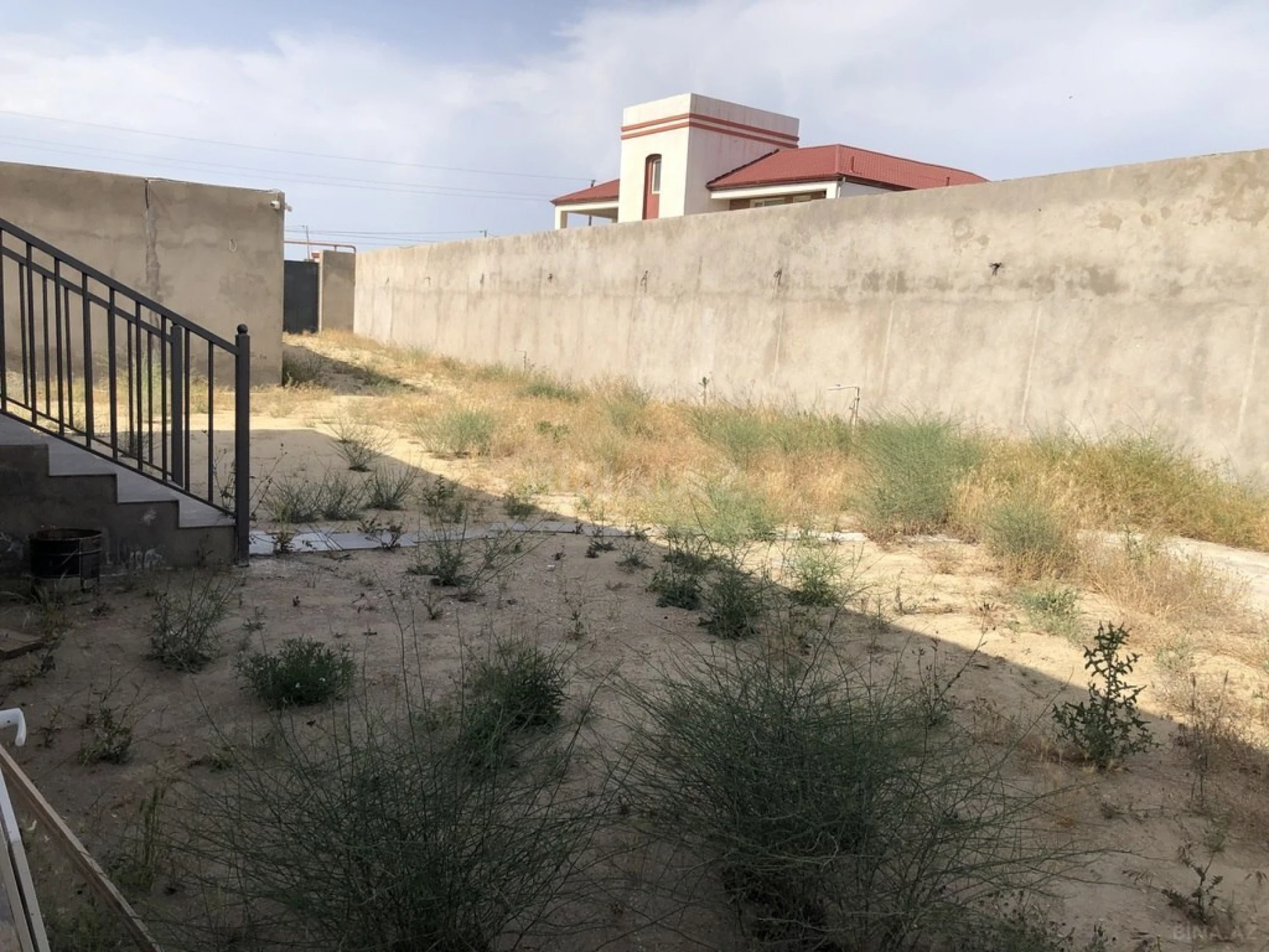 Satılır 4 otaqlı həyət evi 130 m²