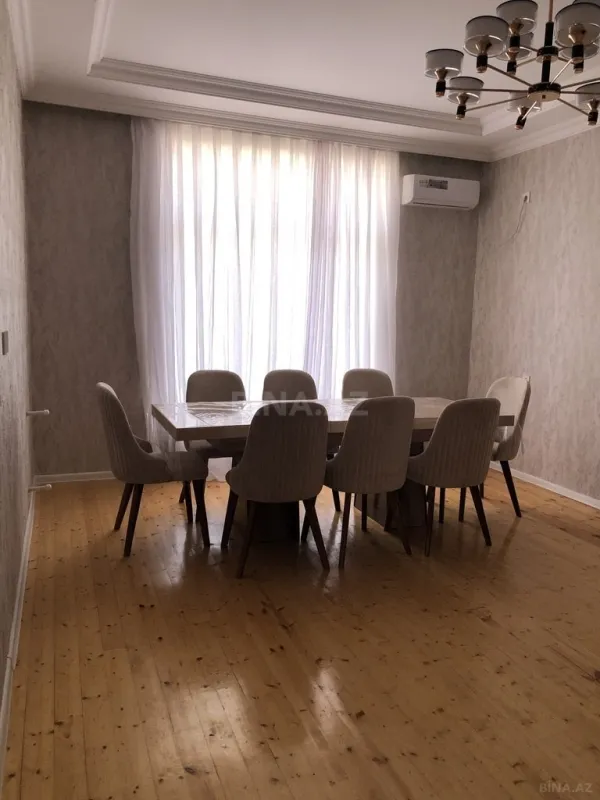 Satılır 4 otaqlı həyət evi 130 m²