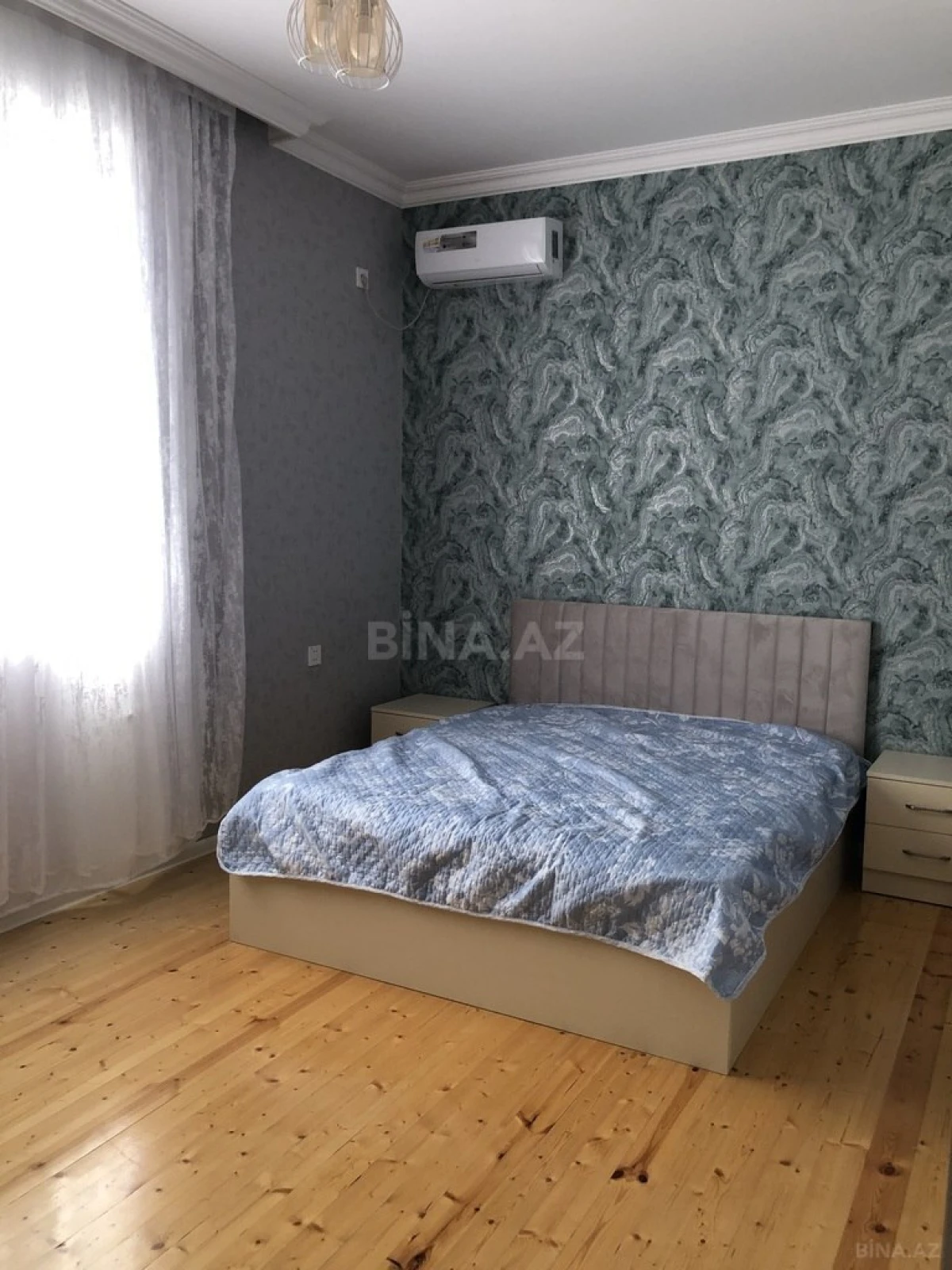 Satılır 4 otaqlı həyət evi 130 m²