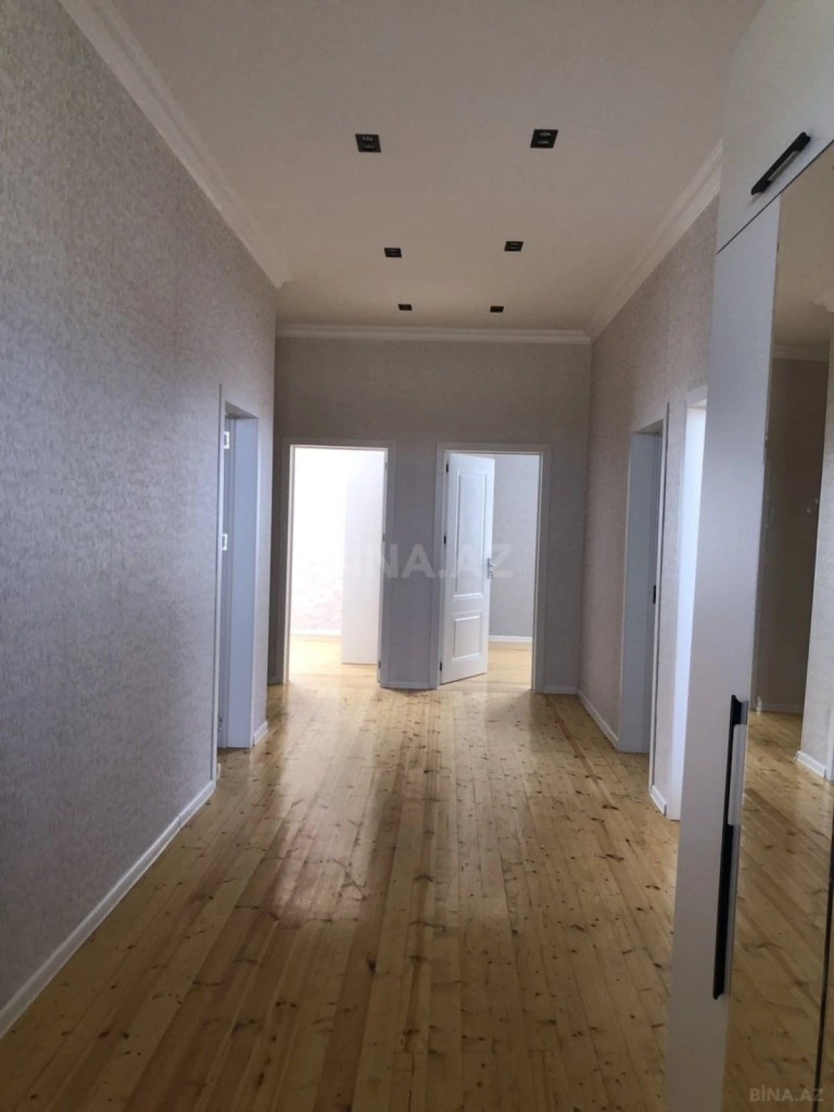 Satılır 4 otaqlı həyət evi 130 m²
