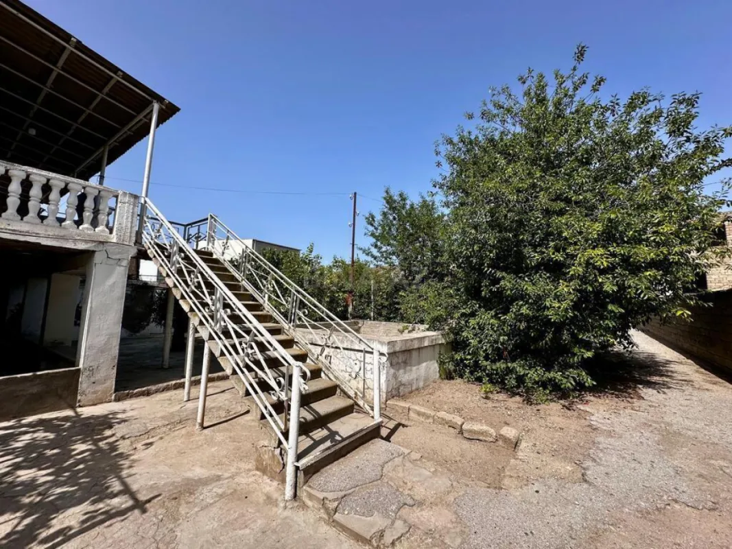 Satılır 3 otaqlı həyət evi 100 m²