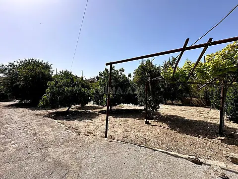 Satılır 3 otaqlı həyət evi 100 m²