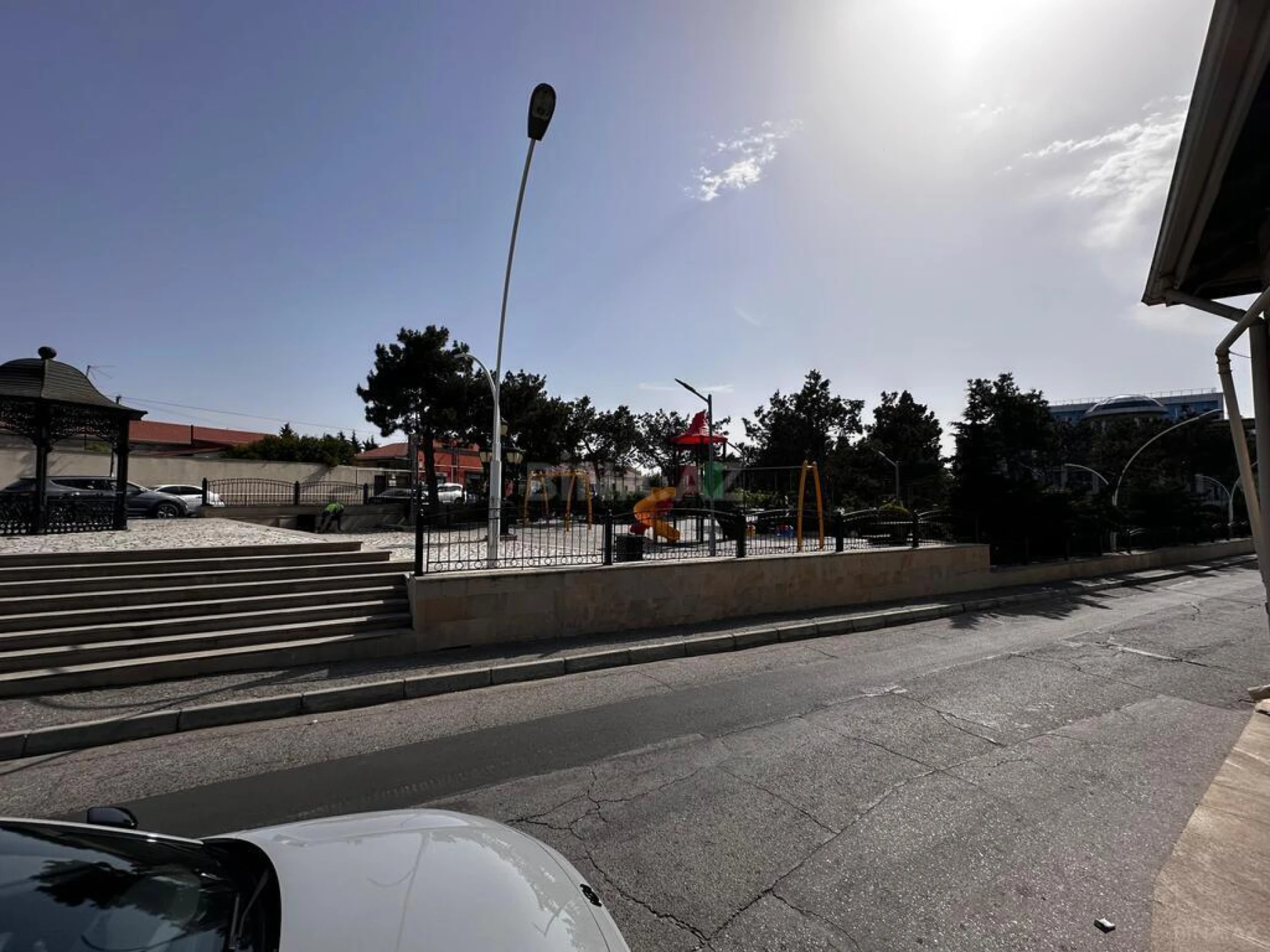 Satılır 3 otaqlı həyət evi 100 m²