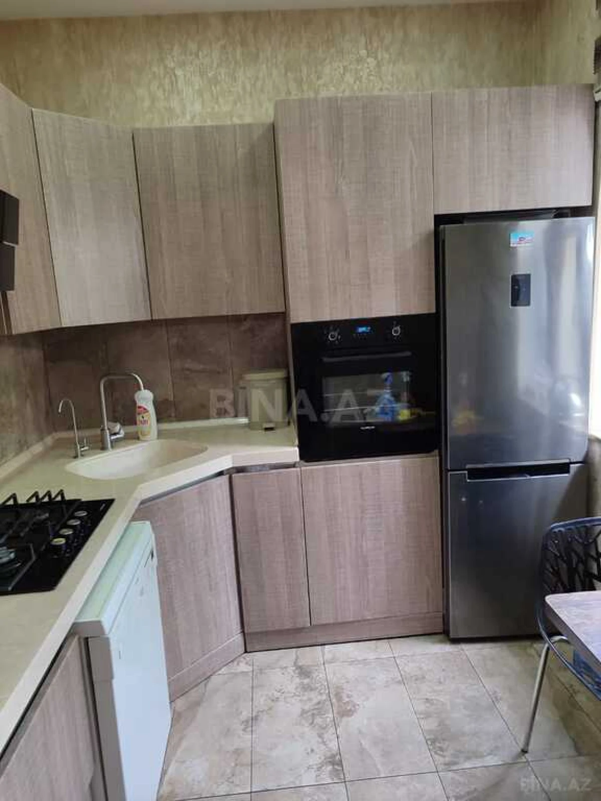 Satılır 4 otaqlı həyət evi 160 m²