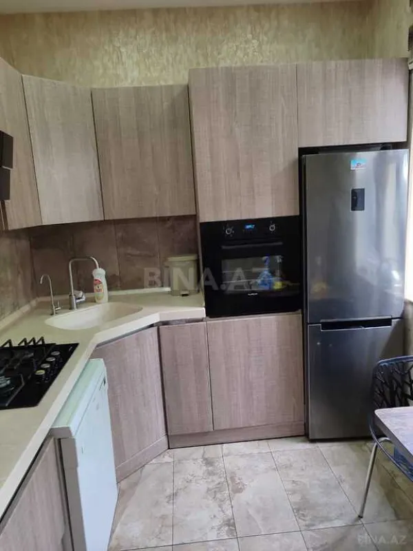 Satılır 4 otaqlı həyət evi 160 m²