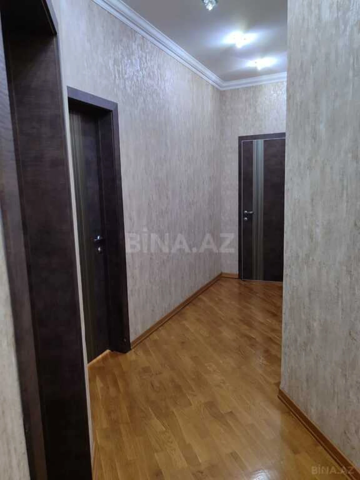 Satılır 4 otaqlı həyət evi 160 m²