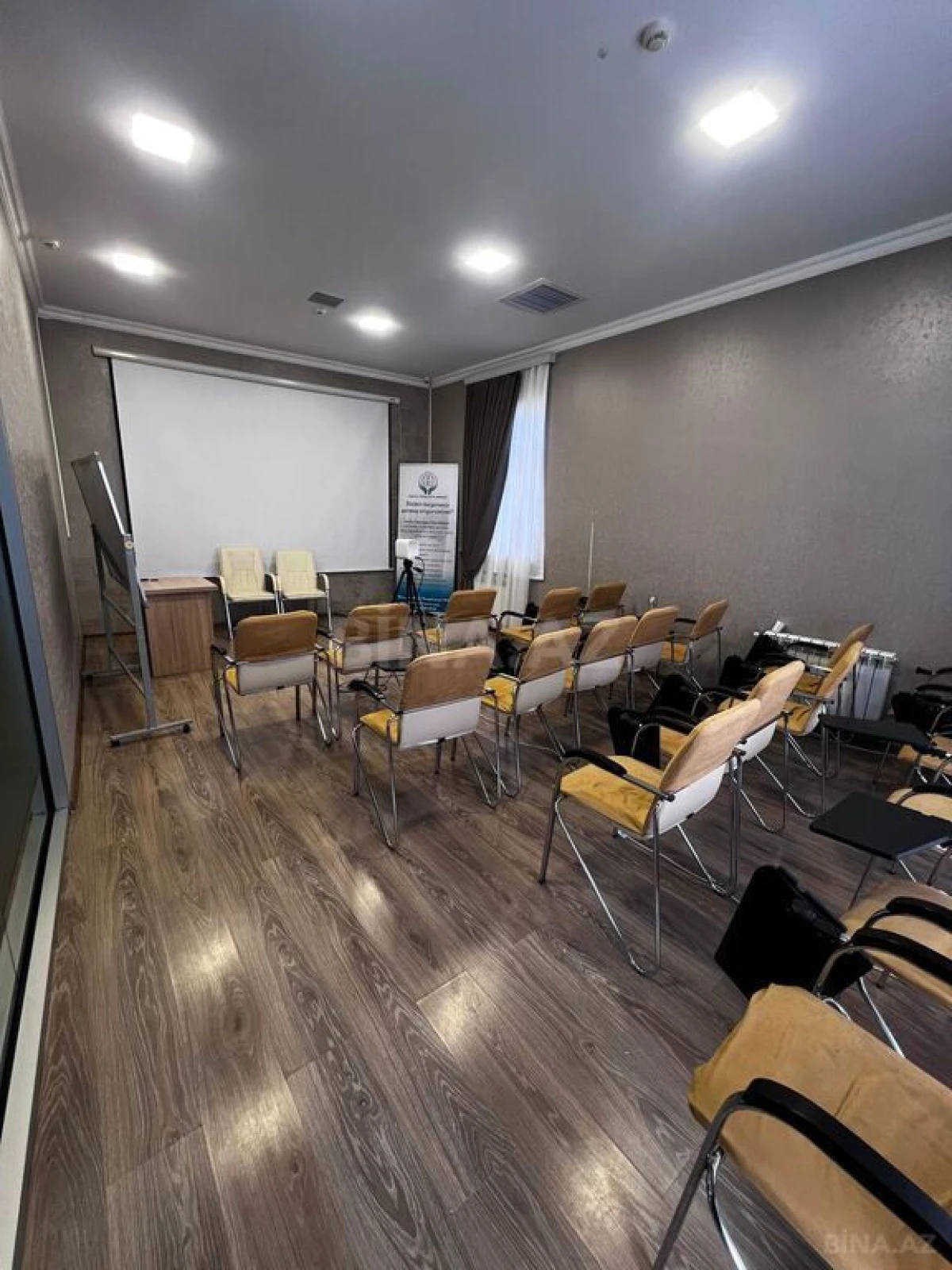 Kirayə verilir obyekt 1100 m²