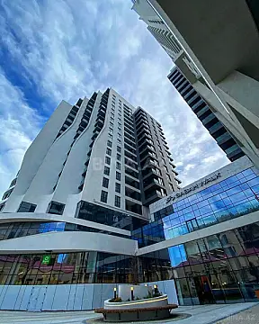 Satılır 5 otaqlı mənzil 303.8 m² — Bakı 5 otaq 303.80 m²