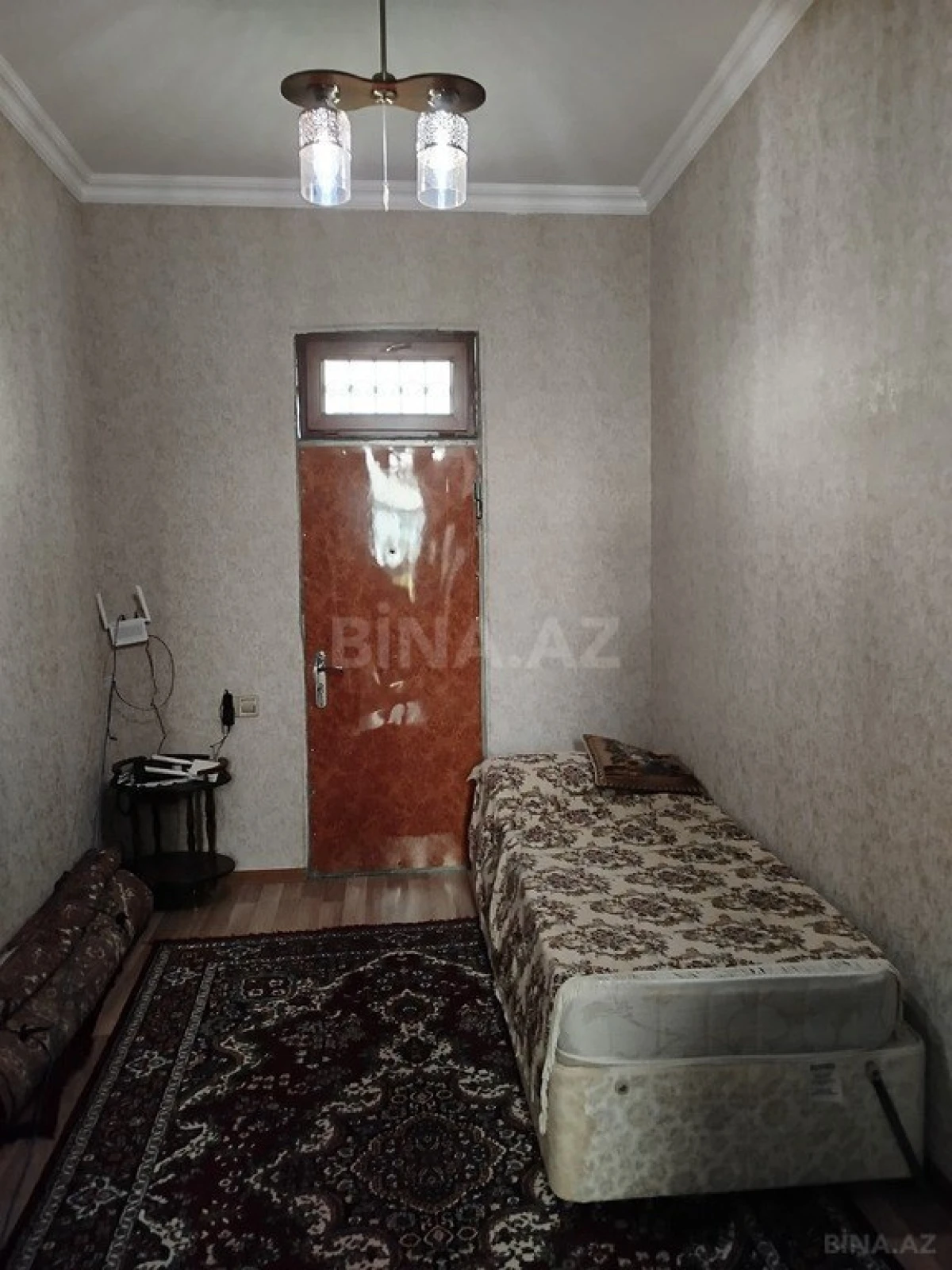 Satılır 6 otaqlı həyət evi 180 m²