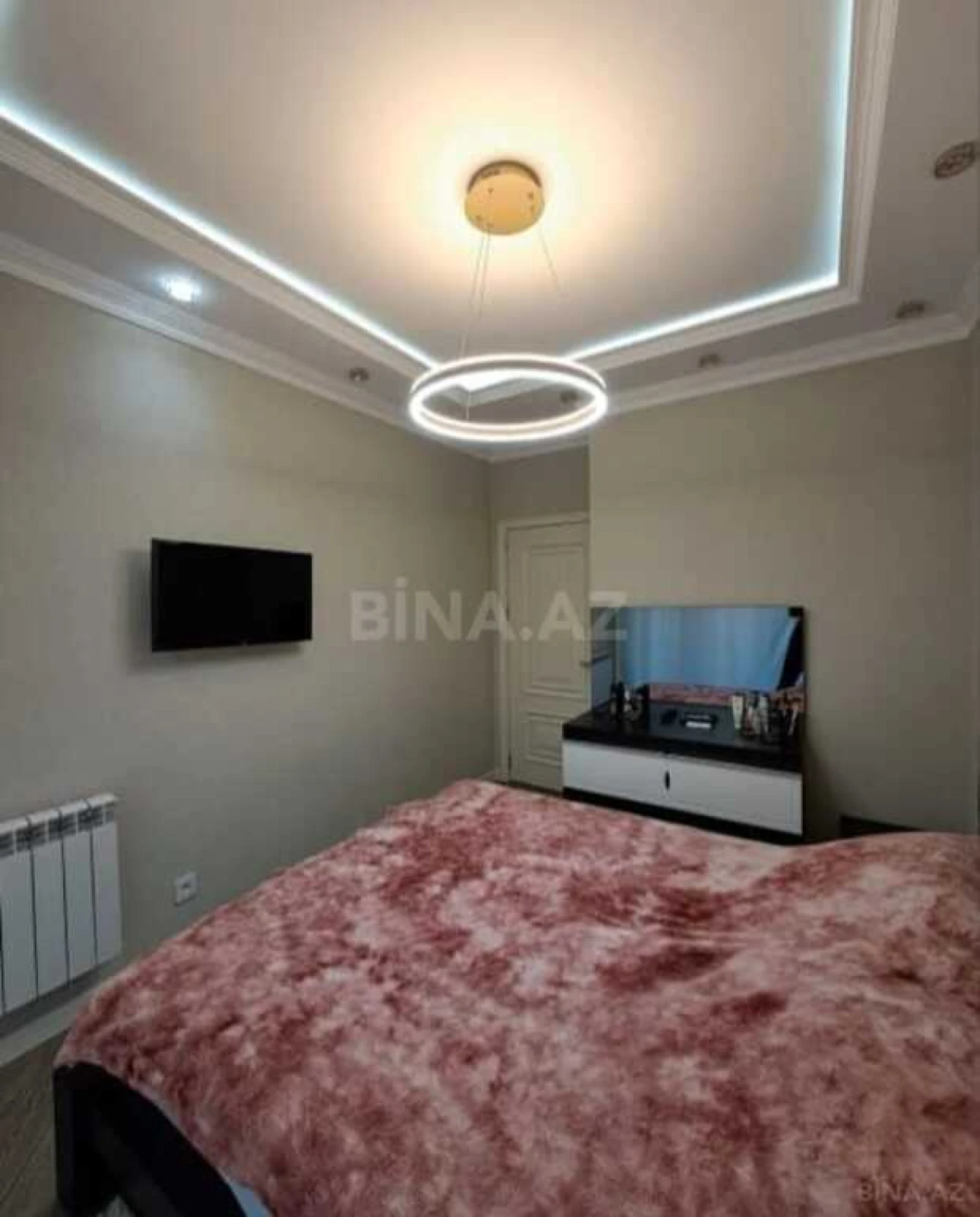 Satılır 2 otaqlı mənzil 52 m²