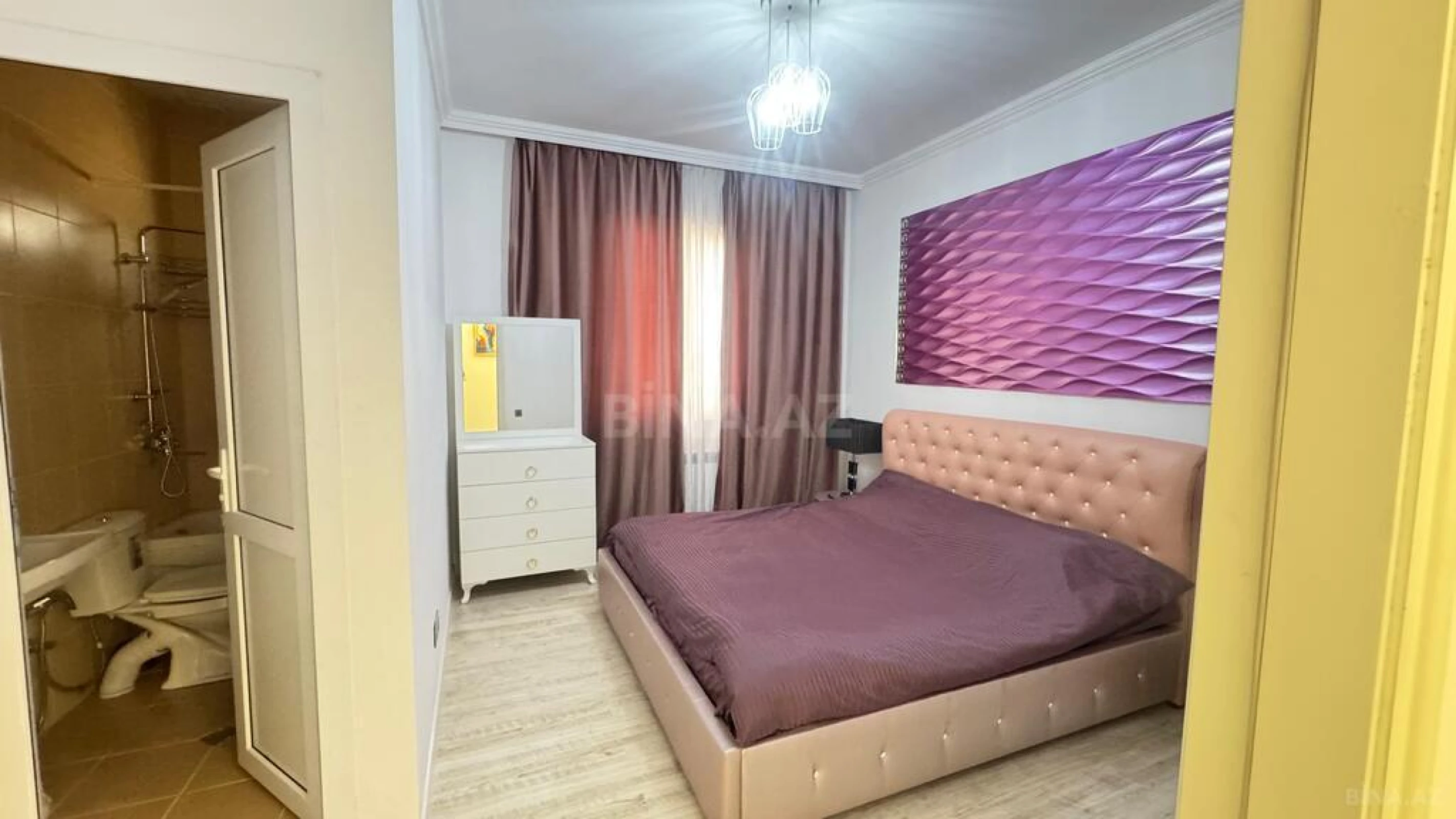 Satılır 6 otaqlı həyət evi 350 m²