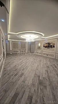 Satılır 4 otaqlı mənzil 223 m²