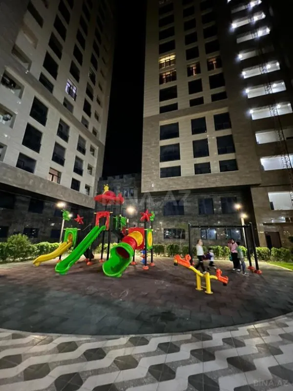 Kirayə verilir 2 otaqlı mənzil 65 m²