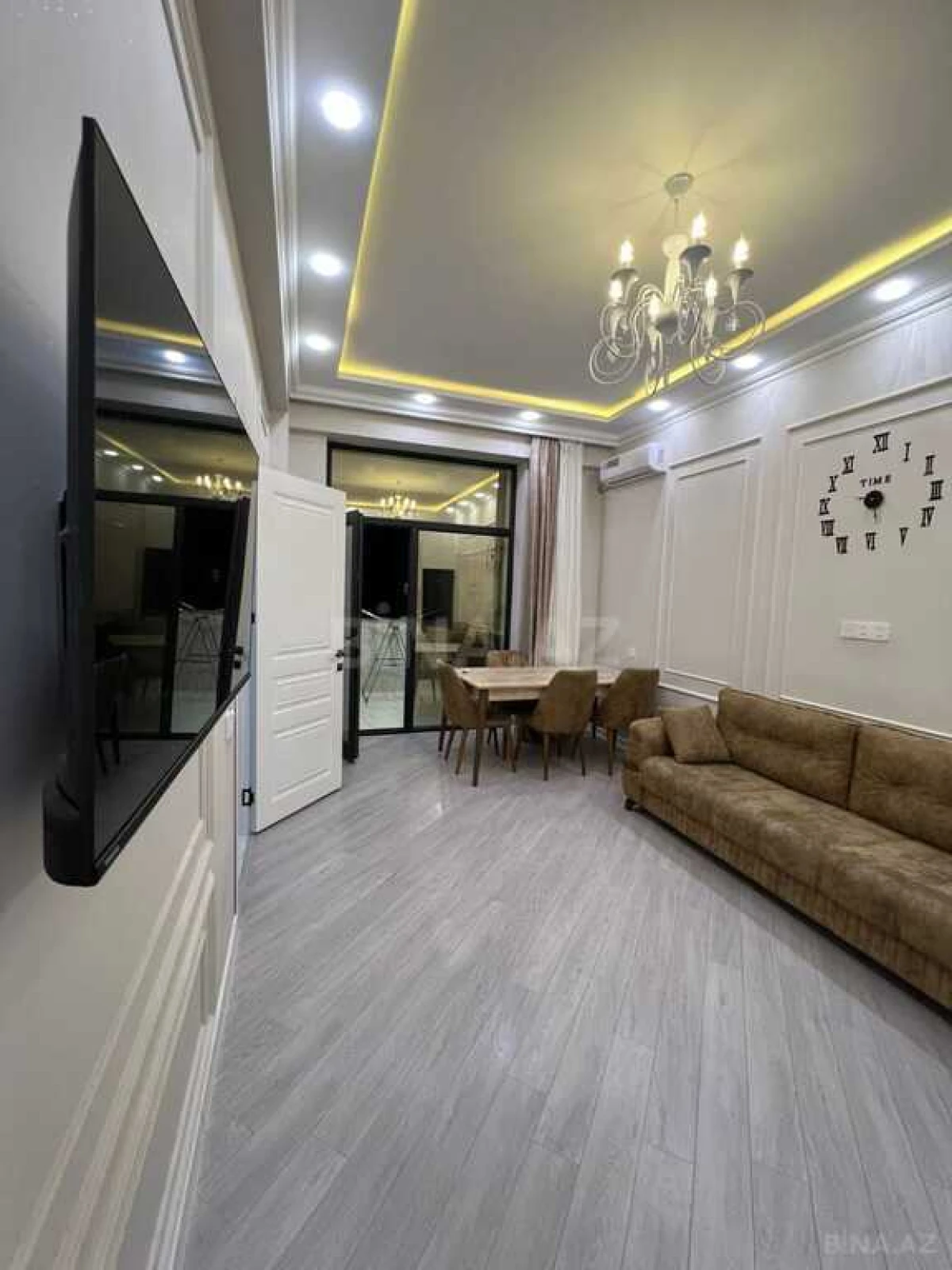 Kirayə verilir 2 otaqlı mənzil 65 m²