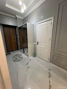 Kirayə verilir 2 otaqlı mənzil 65 m²