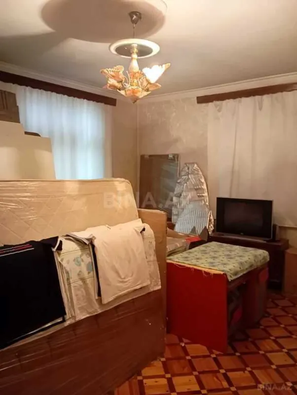 Satılır 5 otaqlı həyət evi 170 m²