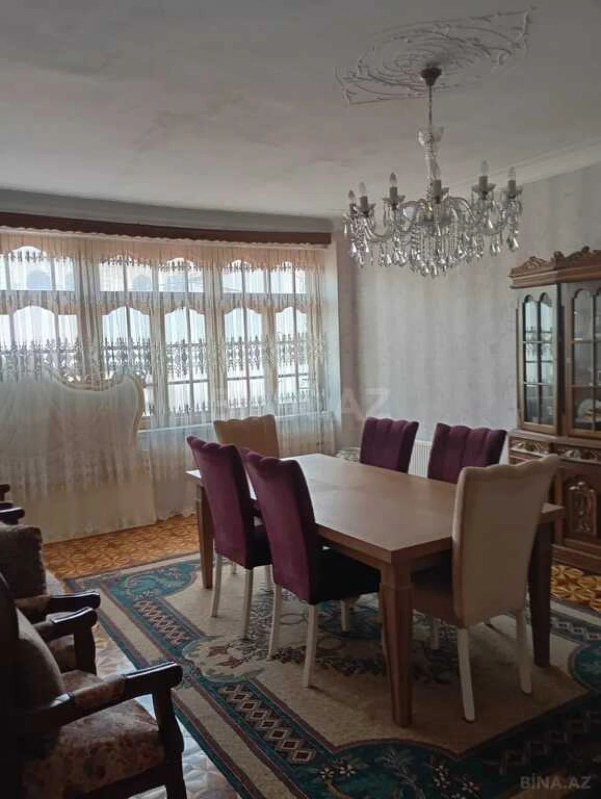 Satılır 5 otaqlı həyət evi 170 m²