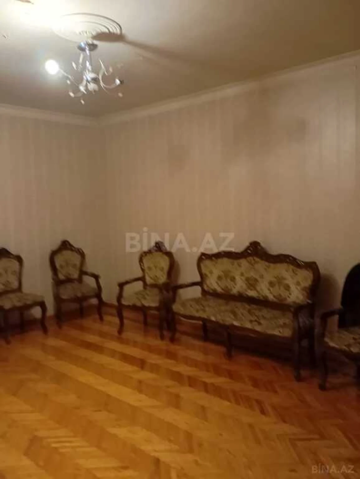 Satılır 5 otaqlı həyət evi 170 m²