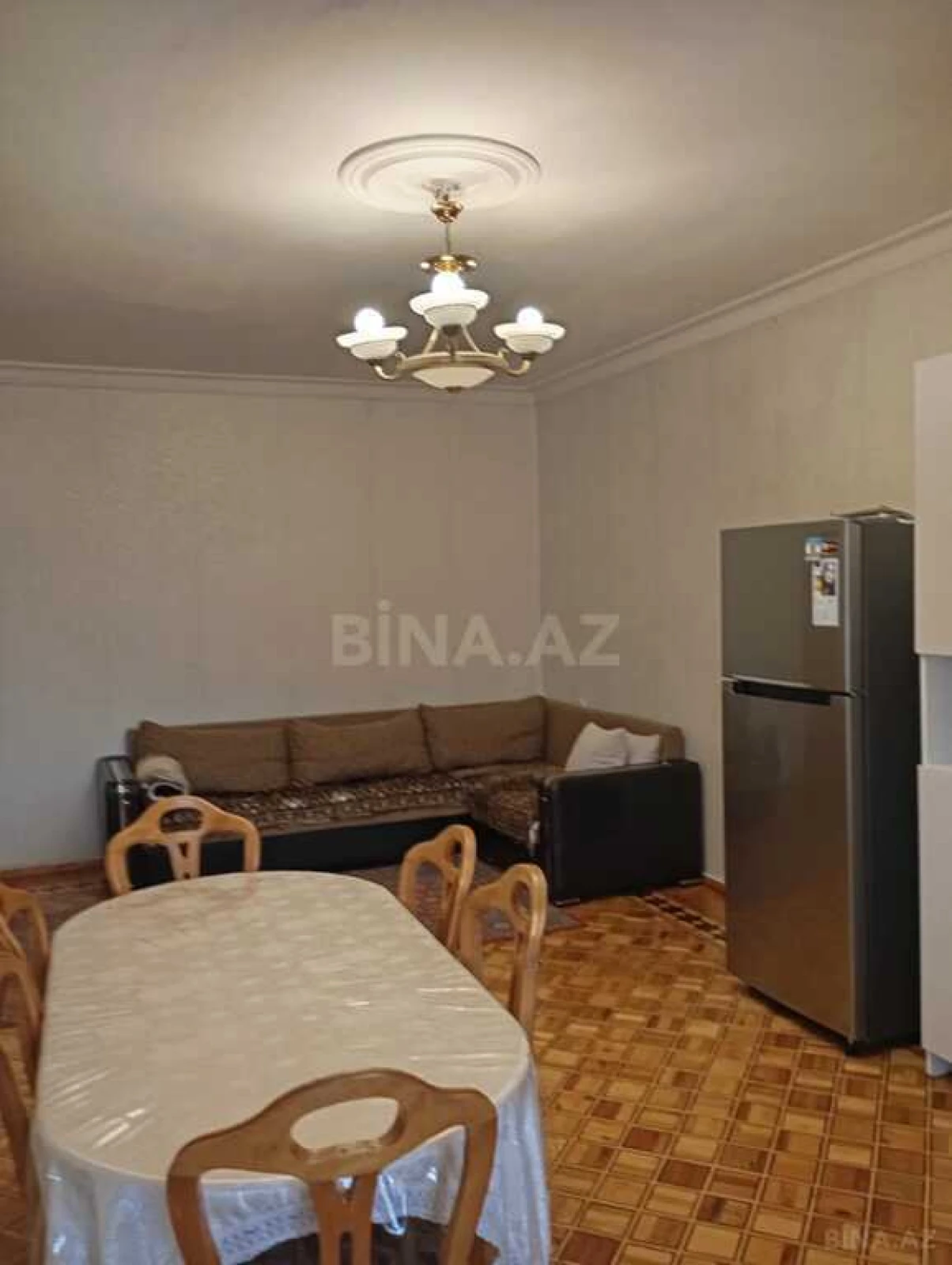 Satılır 5 otaqlı həyət evi 170 m²