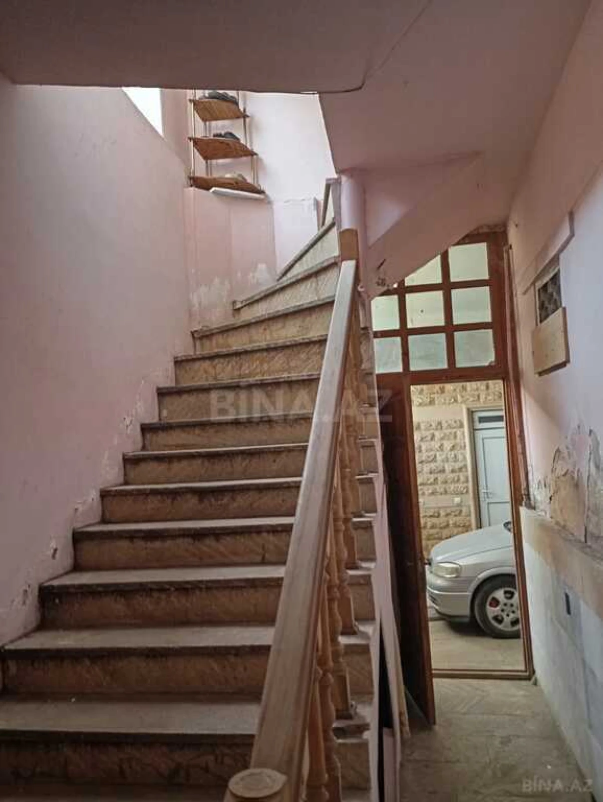 Satılır 5 otaqlı həyət evi 170 m²