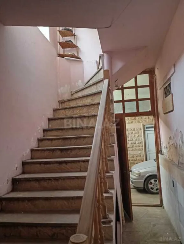 Satılır 5 otaqlı həyət evi 170 m²