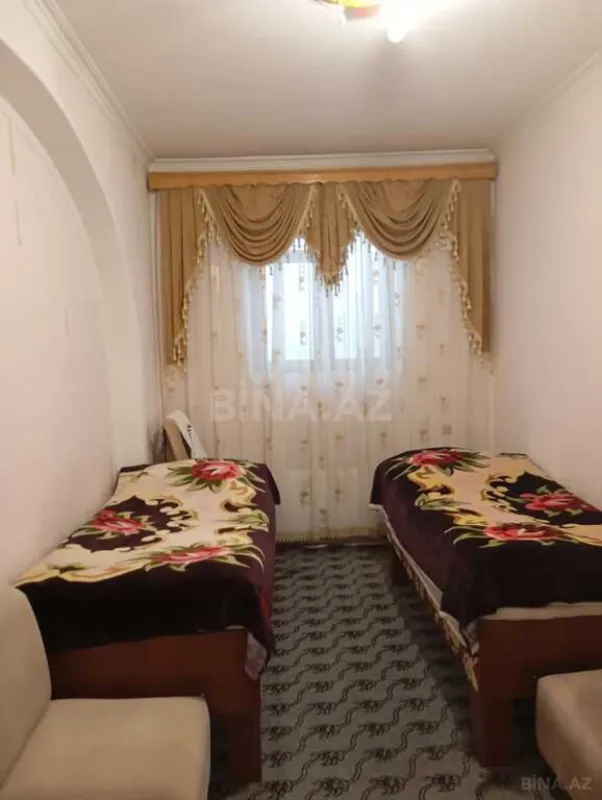Satılır 5 otaqlı həyət evi 170 m²