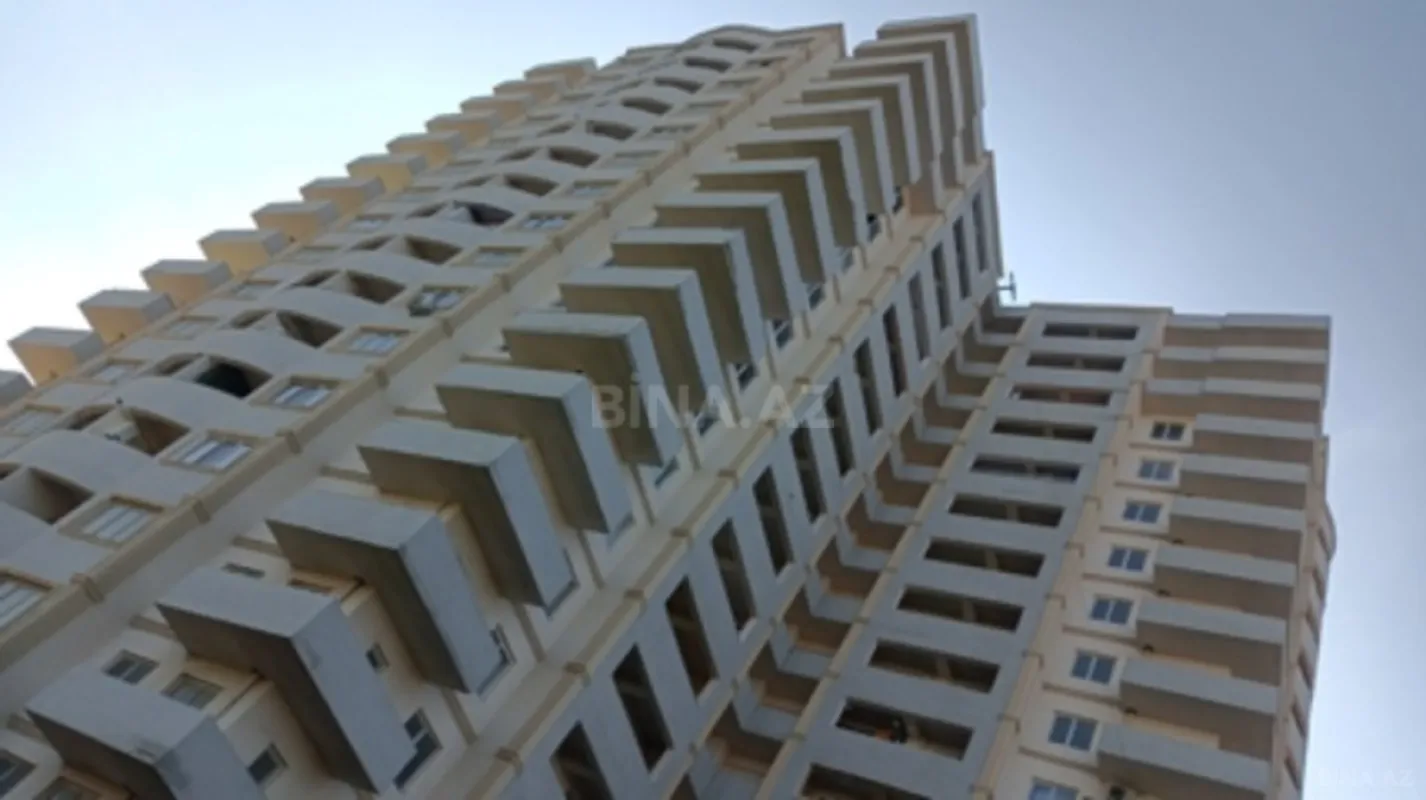 Satılır 2 otaqlı mənzil 120 m²