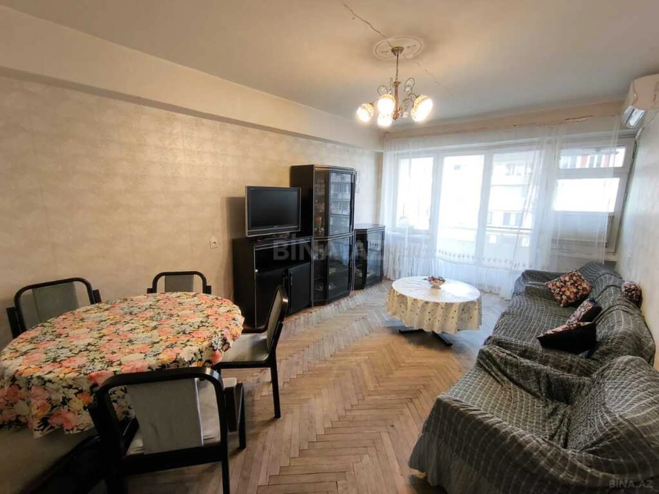 Satılır 3 otaqlı mənzil 90 m²