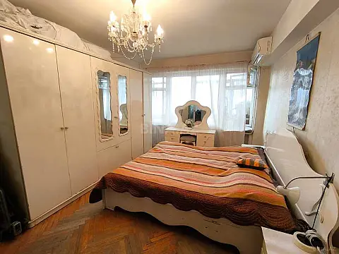 Satılır 3 otaqlı mənzil 90 m²