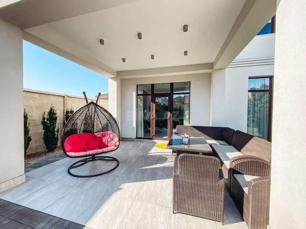 Kirayə verilir 5 otaqlı həyət evi 400 m²