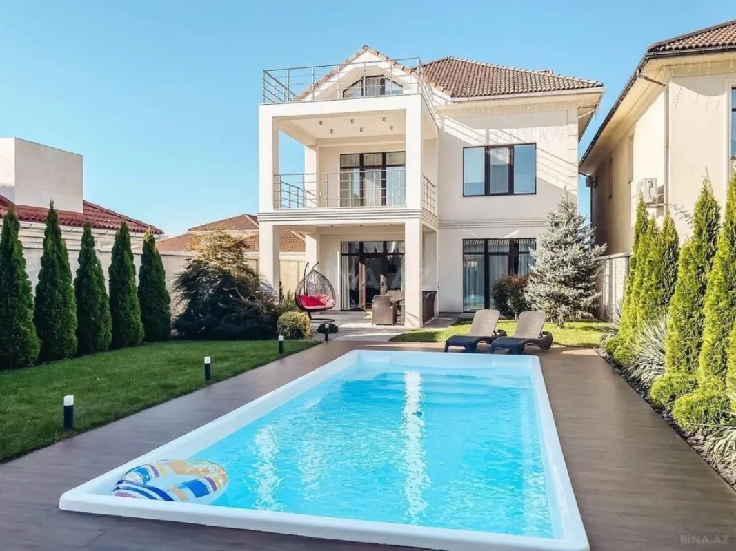 Kirayə verilir 5 otaqlı həyət evi 400 m²