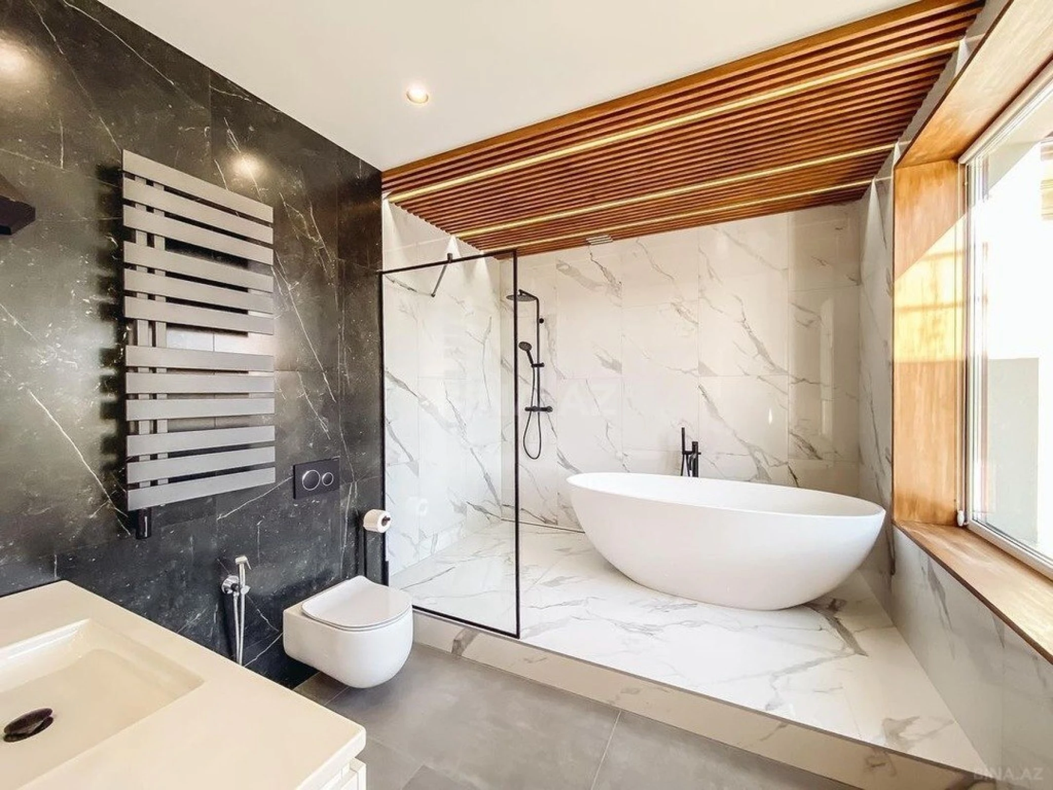 Kirayə verilir 5 otaqlı həyət evi 400 m²